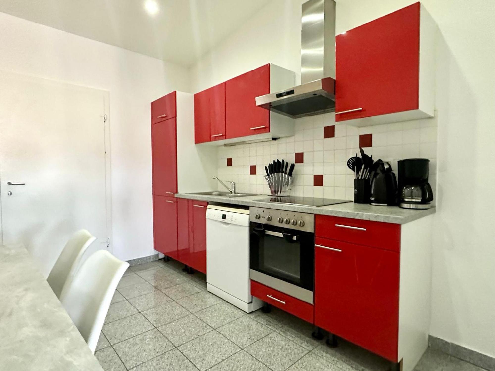 Apartments I 5 Minutes To Metro Vienna Exterior photo