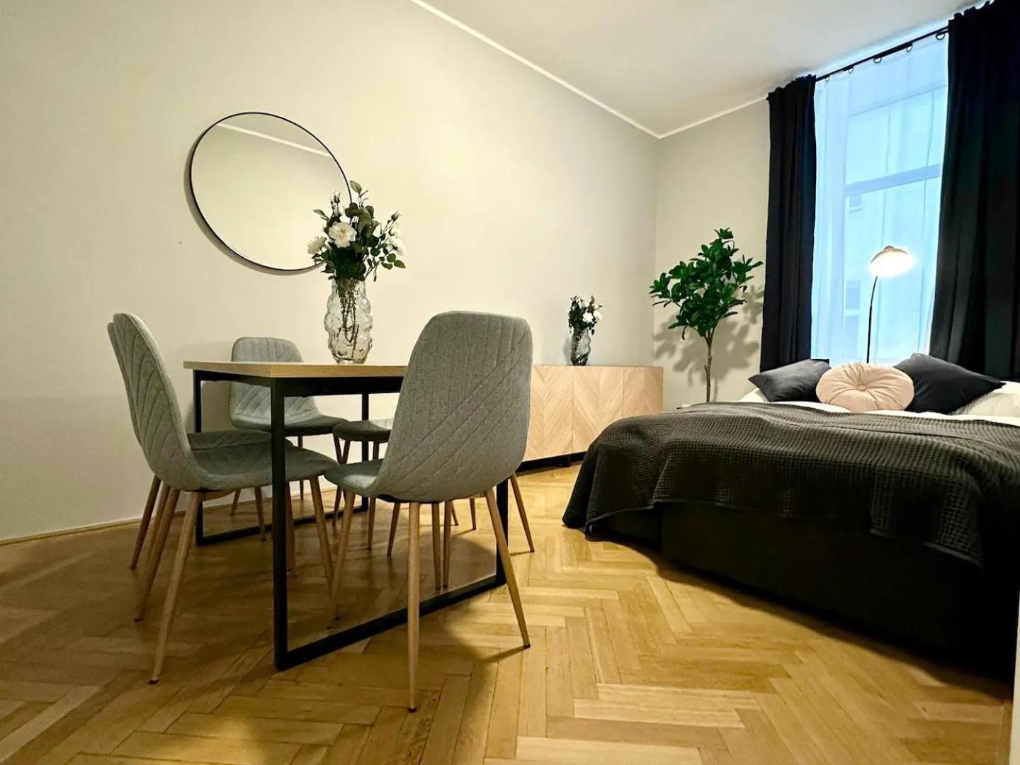 Apartments I 5 Minutes To Metro Vienna Exterior photo