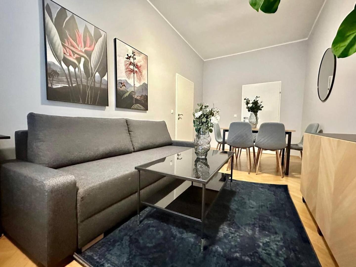 Apartments I 5 Minutes To Metro Vienna Exterior photo